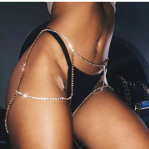 Jewelry - LAST ONE💥 Rhinestone Body Jewelry 💎